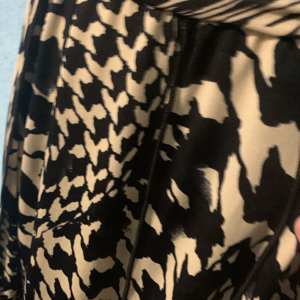 Perceptions Dress - Picture 6 of 11
